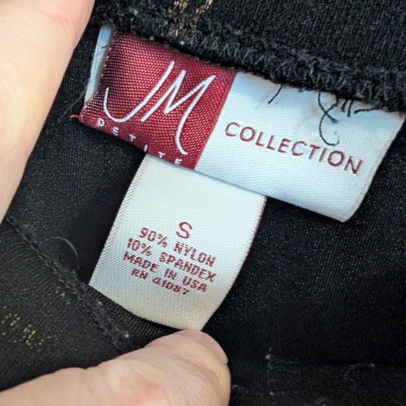 Floral Black Skirt With Button Front Detail - Petite - Picture 4 of 5